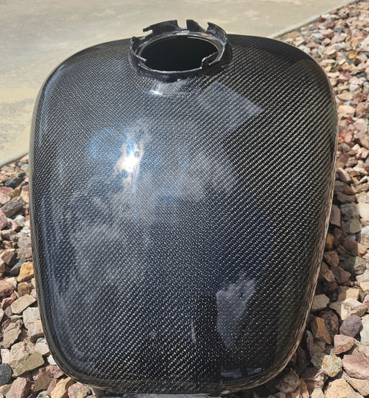 Carbon fiber tank overlay